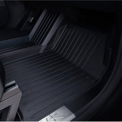 Cybertruck personalized full-car molded floor mat package, which is a must-have for car owners. It is wear-resistant, dirt-resistant, sun-proof and odor-free.